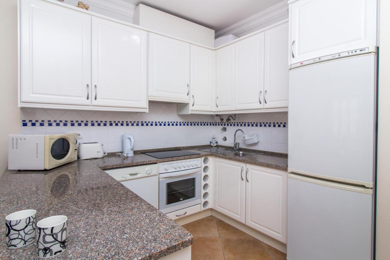 Oura Sunrise III Apartment - Sea View & Oura Beach & Top Location 알부페이라 외부 사진